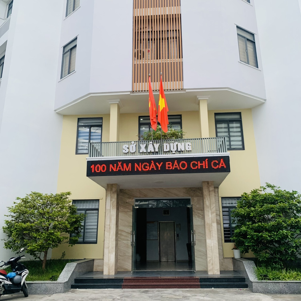 Cơ cấu tổ chức của Sở Xây dựng tỉnh Khánh Hòa